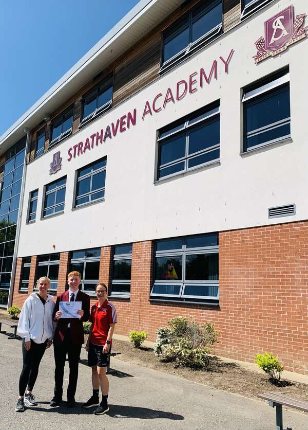 poster_winner_2025_ross_munro